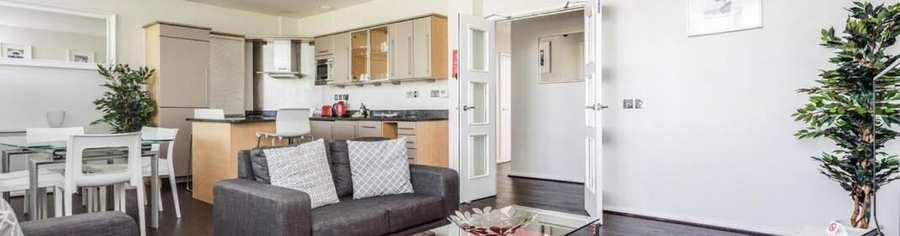 Serviced Accommodation Brighton - North Street Free Wifi Desk Space Lift Apartments - Urban Stay