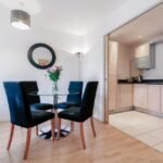 Serviced Apartments Croydon - Park Lane Free Wifi Parking Desk Space Apartments - Urban Stay