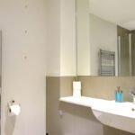 South London Serviced Apartments - Somerset Road Free Wifi Parking Balcony Apartments - Urban Stay