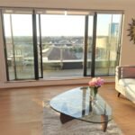 West London Serviced Accommodation - High Street Free Wifi Patio Balconi Parking Apartments - Urban Stay