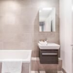 West London Serviced Apartment - The Quadrant Free Wifi Fitted Kitchen On-Site Parkin Apartments - Urban Stay