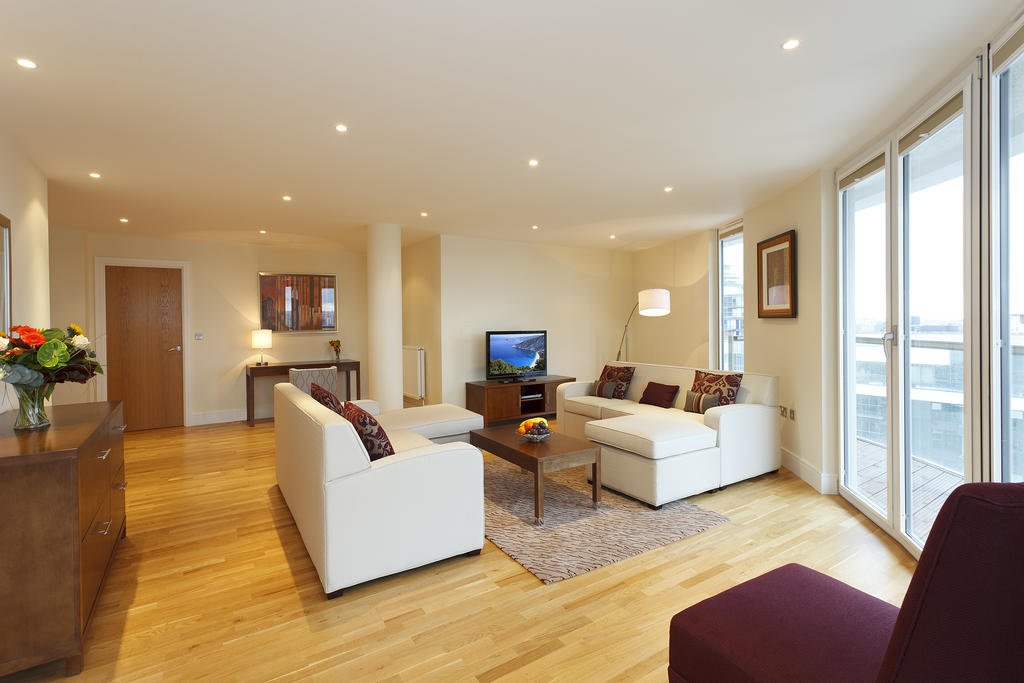 Best Corporate Accommodation in Canary Wharf - Trinity Tower Serviced Apartments - Urban Stay