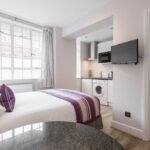 Book Chelsea Luxury Accommodation in Central London at low cost! Our Chelsea Cloisters Aparthotel offers affordable short lets for corporate guests | Urban Stay