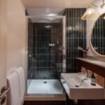 Chiswick Aparthotel in West London with gym, 24h reception, lift, parking & aircon. Book The Best Corporate Serviced Apartments in London now urban Stay