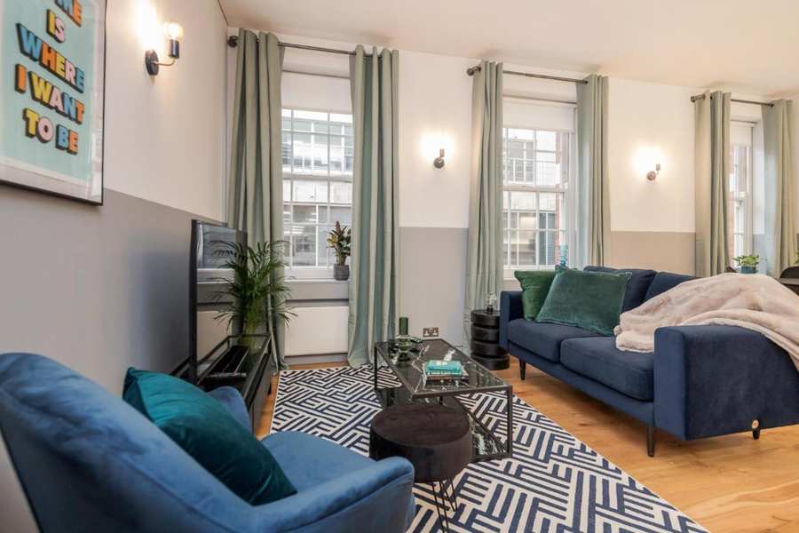 Corporate Accommodation Holborn for solo travellers, groups, families. Book Pet Friendly Serviced Apartments in London today! All bills incl Urban Stay