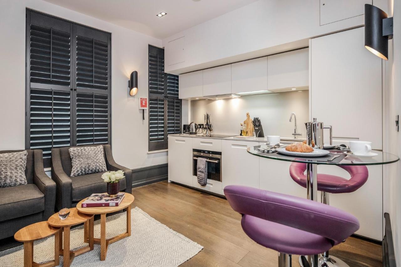 Leicester-Square-Apartments-London-available-now!-Book-Serviced-Accommodation-near-Soho,-The-West-End,-Piccadilly-Circus-&-Oxford-Street!-Urban-Stay