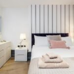 Leicester Square Apartments London available now! Book Serviced Accommodation near Soho, The West End, Piccadilly Circus & Oxford Street! Urban Stay