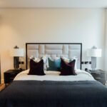Luxury Apartments Kensington for corporate short lets and leisure stays. Book Russell Gardens Apartments Central London with balcony, concierge and parking Urban Stay