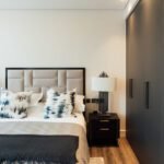 Luxury Apartments Kensington for corporate short lets and leisure stays. Book Russell Gardens Apartments Central London with balcony, concierge and parking Urban Stay
