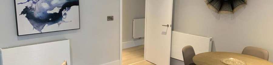 Our Serviced Accommodation Heathrow offers corporate short let apartments in Hounslow near Heathrow Airport and Twickenham Stadium. Urban Stay 7 Our Serviced Accommodation Heathrow offers corporate short let apartments in Hounslow near Heathrow Airport and Twickenham Stadium. Urban Stay