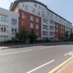 Short Let Apartments Croydon near Croydon town centre and Croydon train station. Book the best corporate serviced accommodation now with wifi Urban Stay