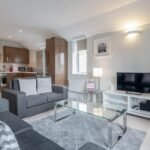 Corporate Accommodation Holborn for solo travellers, groups, families. Book Pet Friendly Serviced Apartments in London today! All bills incl Urban Stay
