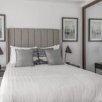 Tower Hill Serviced Accommodation with lift, reception, pool, gym, jacuzzi, garden & cinema! Book Luxury Apartments in The City of London now Urban Stay