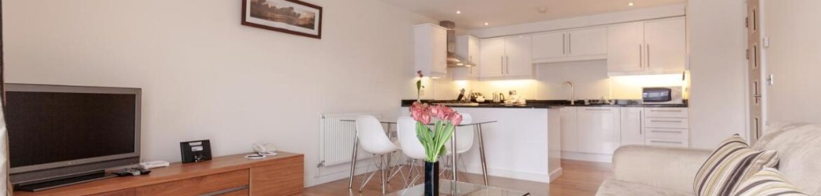 Our Epsom Town Centre Apartments offer furnished serviced accommodation in Surrey all bills incl. Book corporate or holiday apartments now! Urban Stay