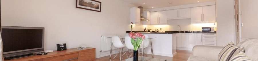 Our Epsom Town Centre Apartments offer furnished serviced accommodation in Surrey all bills incl. Book corporate or holiday apartments now! Urban Stay 2 Our Epsom Town Centre Apartments offer furnished serviced accommodation in Surrey all bills incl. Book corporate or holiday apartments now! Urban Stay