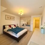 Stay at Pembroke Road Apartments in Ruislip for comfort and convenience. Enjoy spacious living, easy transport links, and local attractions! | Urban Stay