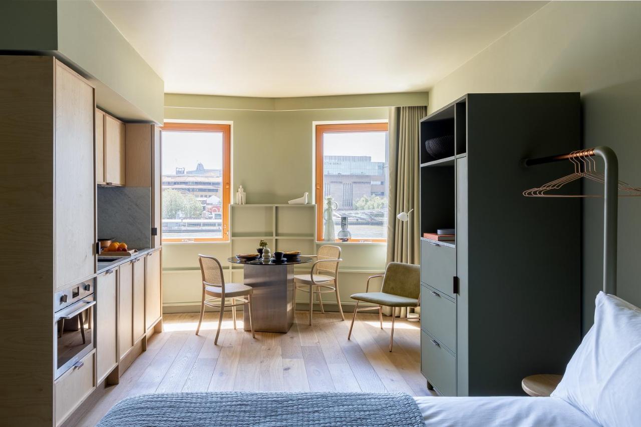 St-Paul's-Cathedral-Accommodation-with-24-hour-reception.-Pet-friendly-serviced-apartments-in-The-City-of-London---Urban-Stay