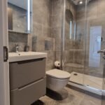 Stay at Harrow Mount House Apartments for comfort and convenience. Enjoy modern amenities, great transport links, and local attractions! | Urban Stay