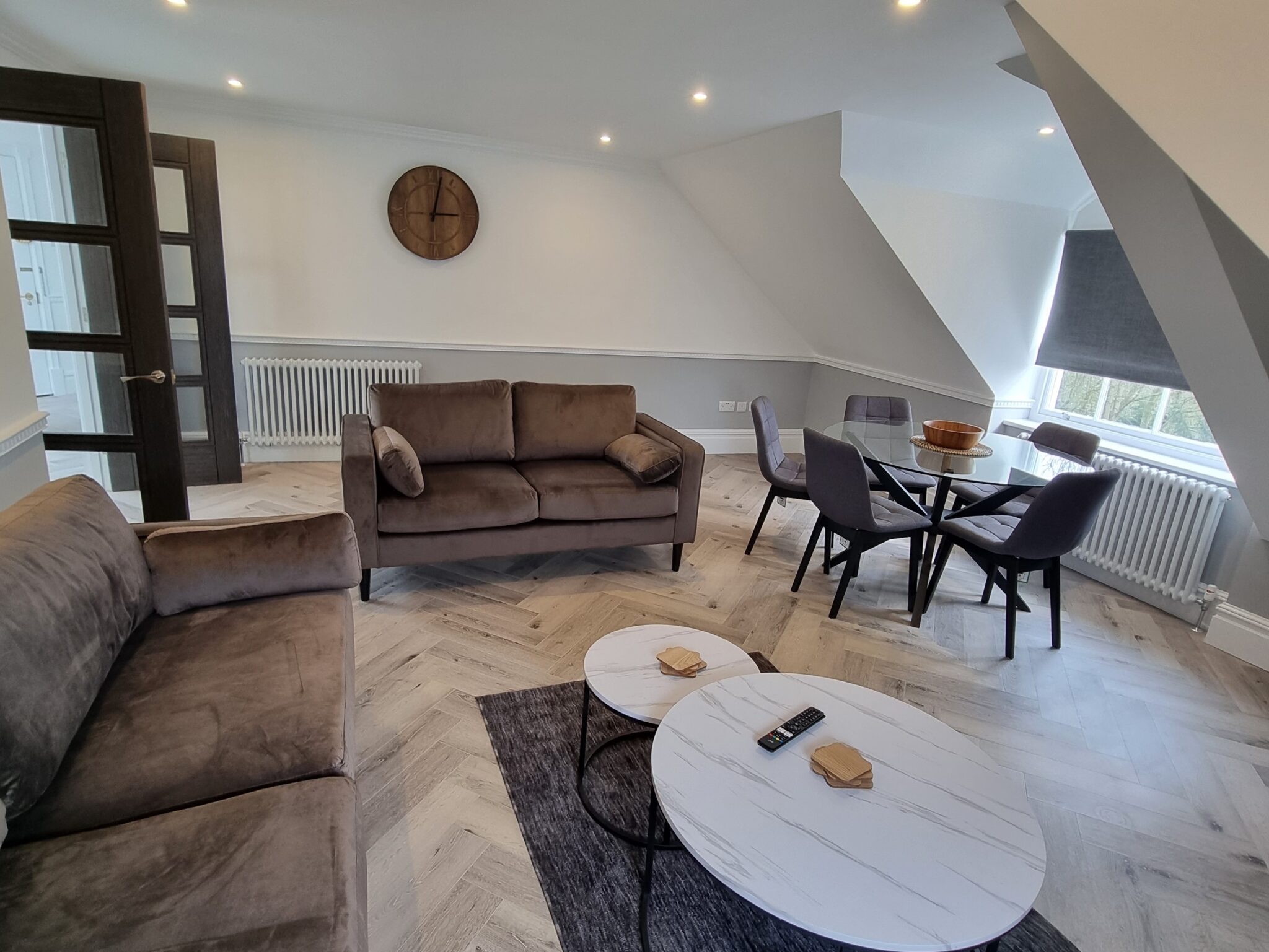 Book Modern Serviced Apartments in Harrow today! Our short let accommodation in West London is near Wembley and transport link into London | Urban Stay