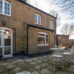 Book the perfect Short Let Accommodation in South London with these luxury Serviced Apartments Deptford. Stay for one week, one month or more | Urban Stay