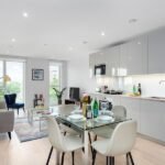 Discover luxury apartments at Elephant & Castle, perfect for business and leisure. Enjoy modern amenities and great transport links! | Urban Stay