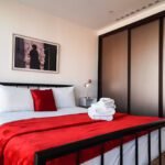 Book our Stylish City Road Serviced Apartments Near Old Street! Enjoy a London City Centre location near tube stations and tourist attractions | Urban Stay