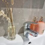 Book The Best Family Accommodation in London near Greenwich, Canary Wharf, London Bridge and tourist sights!Pet friendly apartment with garden | Urban Stay