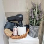 Book The Best Family Accommodation in London near Greenwich, Canary Wharf, London Bridge and tourist sights!Pet friendly apartment with garden | Urban Stay
