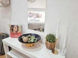 Book The Best Family Accommodation in London near Greenwich, Canary Wharf, London Bridge and tourist sights!Pet friendly apartment with garden | Urban Stay