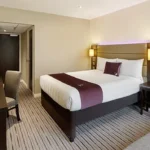 Short Let Apartments Southampton by Urban Stay offer modern comfort, flexible stays, and great access to shops, transport, and sights.