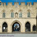 Short Let Apartments Southampton by Urban Stay offer modern comfort, flexible stays, and great access to shops, transport, and sights.