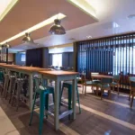 Short Let Apartments Southampton by Urban Stay offer modern comfort, flexible stays, and great access to shops, transport, and sights.