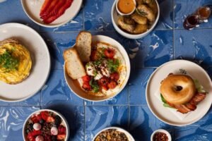 Stay in our Serviced Apartments Chiswick with modern amenities, fully equipped kitchens, and easy access to shops, transport, and attractions.