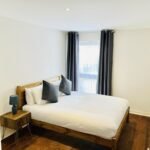 Book Short Let Accommodation in North London near the Jubilee Line today! Our Edgeware Serviced Apartments are for Business and Leisure Stays