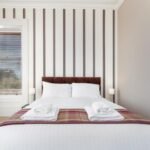 Find comfort in Ayr with Short Let Apartments at Sea Breeze. Your ideal short-term rental awaits – book now for a delightful stay | Urban Stay