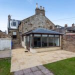 Experience exquisite accommodation near Troon Golf Club at St Meddans Mews. Enjoy optimal comfort for your golfing getaway.| Urban Stay