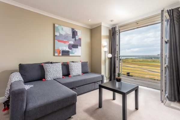 Shore View Apartment Serviced Apartments - Prestwick | Urban Stay