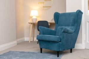 Experience premium Prestwick Serviced Accommodation at Seaforth Suite. Exceptional comfort in a prime location awaits. | Urban Stay