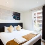 Book a Cheap Hotel Alternative with Edinburgh Aparthotel Near Haymarket Station, Edinburgh Castle and Waverly Train Station. Visit Scotland! Urban Stay