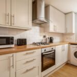 Discover Scottish Seafront Accommodation at Shore View Apartment. Enjoy panoramic views and tranquility for a memorable stay.| Urban Stay