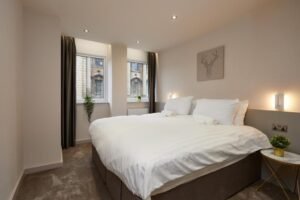 Hull City Centre Accommodation-City Studio | Urban Stay