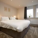Hull City Centre Accommodation-City Studio | Urban Stay
