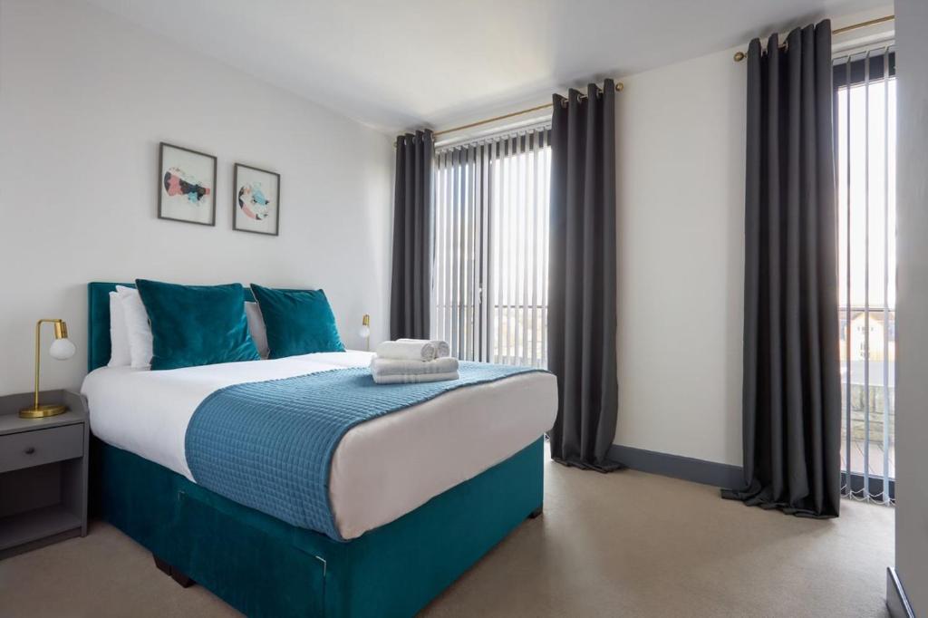 Canning-Town-Serviced-Apartments---Newham-Accommodations