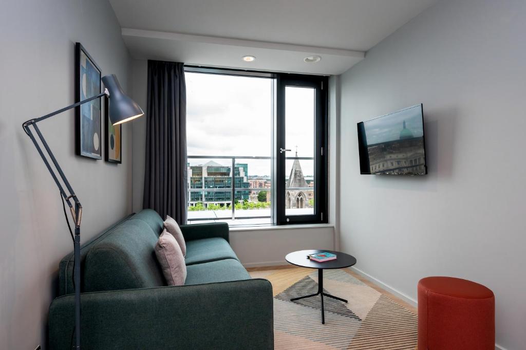 Dublin-Short-Lets-Aparthotel-City-Quay-Serviced-Apartments-Dublin
