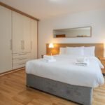 Dublin City Centre Accommodation near Temple Bar, Trinity College and Dublin Castle. Book Serviced Apartments Today for Cheaper Than A Hotel! Urban Stay