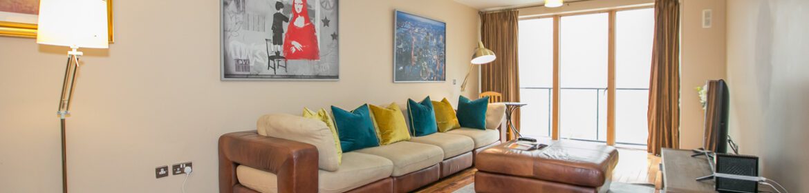 Book The Best Executive Serviced Apartments in Dublin today! Our Furnished Corporate Accommodation is Available for 1 Week, 1 Month or Longer | Urban Stay