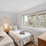 Book Family Accommodation in Portsmouth for 6 Guests! Wilton Place Cottage offers Furnished Short Let Apartments For 1 Week, 1 Month or More | Urban Stay