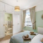 Book Family Accommodation in Portsmouth for 6 Guests! Wilton Place Cottage offers Furnished Short Let Apartments For 1 Week, 1 Month or More | Urban Stay
