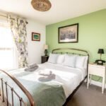 Book The Best Short Let Cottages Hampshire on England's South Coast Today! Church Street Cottage Portsmouth Is The Ideal Family Accommodation | Urban Stay