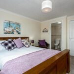 Book Serviced Accommodation Ayr near Gatwick Prestwick Airport, Ayr Beach, Prestwick Golf Club, Ayr Racecourse! Long Stay Discounts Available | Urban Stay